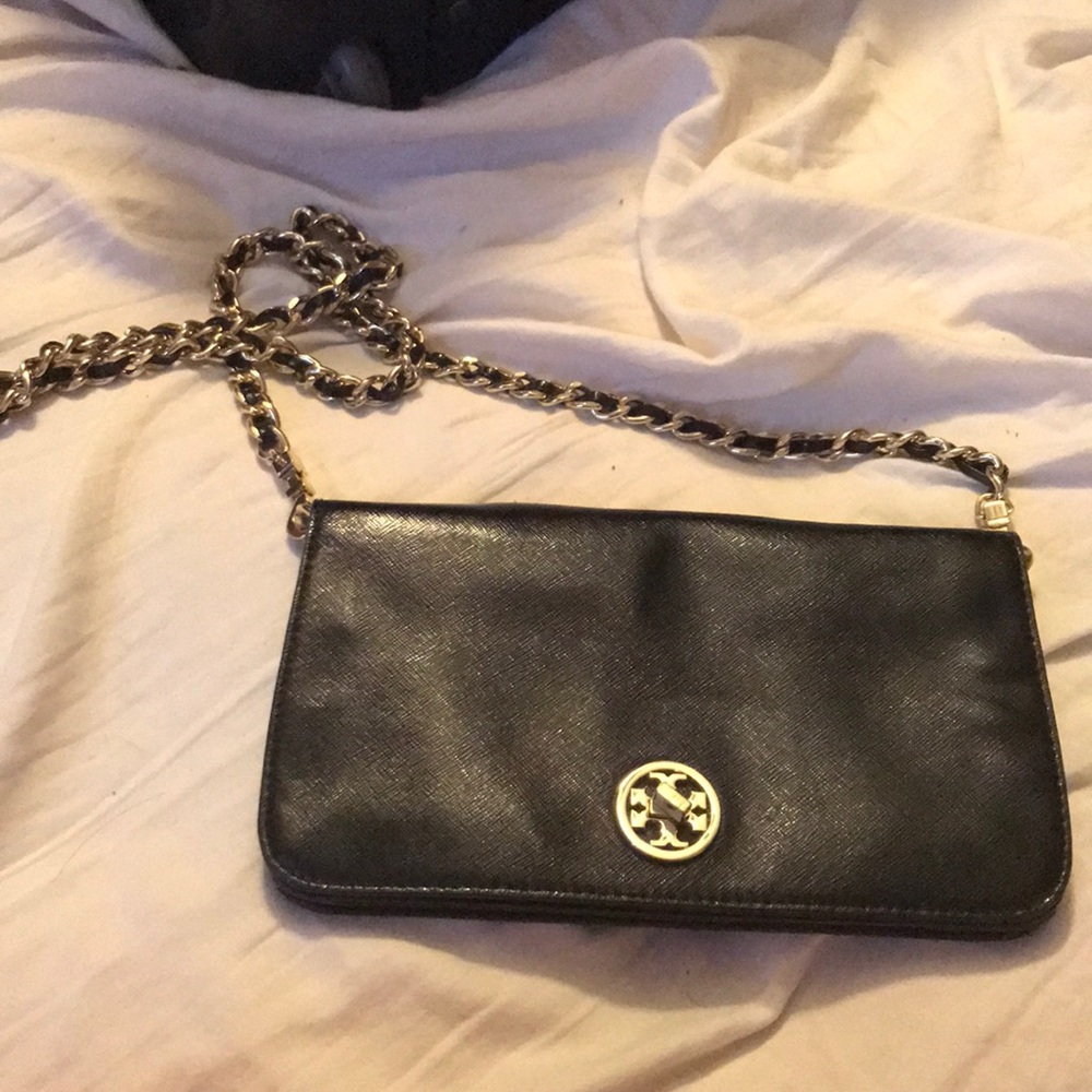 Tory Burch shoulder bag with gold chain